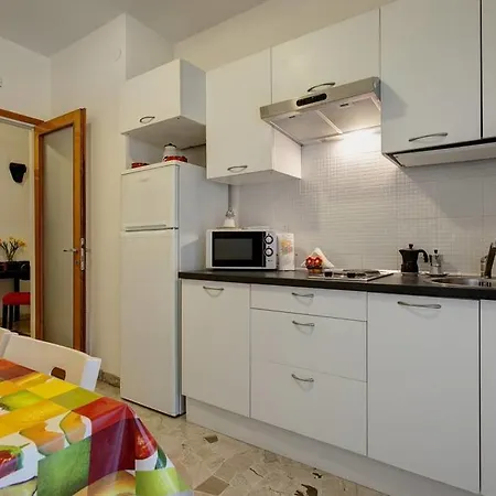 Mestrina Alojamento de Acomodação e Pequeno-almoço 5*