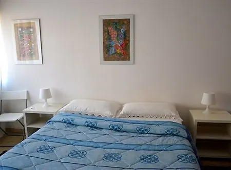 Alojamento de Acomodação e Pequeno-almoço Mestrina 5*