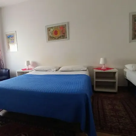 Mestrina Bed and Breakfast Μέστρε